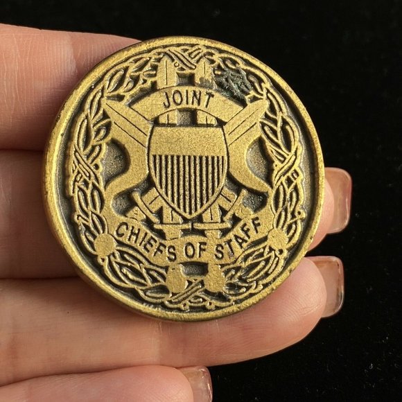 2000 JCS Joint Chiefs Of Staff The Pentagon Washington D.C. 1.5" Challenge Coin - Picture 2 of 2